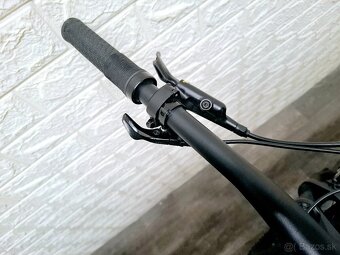 Predám celoodpružený bicykel Polygon Siskiu T7 29" - 18