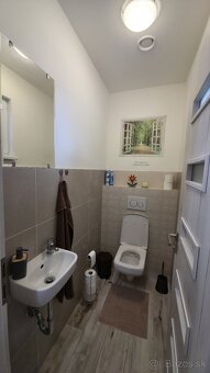 4 izbový bungalov Dolný Hričov na predaj - 18