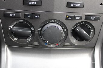 Opel Antara 2,0 CDTi 110 kW 4x4 - 18