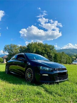 Volkswagen Scirocco R 2.0 TSI DSG - 18