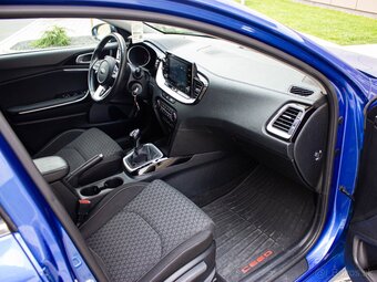 Kia Ceed SW 1.6 CRDi 136k Gold - 18