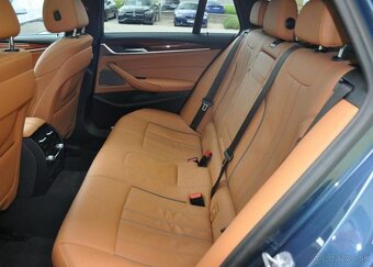 BMW Řada 5 530xD M-SPORT ČR 1.MAJ PANOR. 210 kw - 18