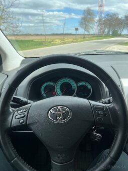 Toyota Corolla Verso 2.2 D, 7 miest na sedenie - 18