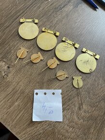 Vojenske Odznaky 9 - 18