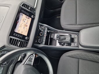 ŠKODA KAROQ 1.6 TDI DSG Ambition - 18