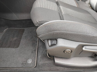 Peugeot 3008 1.5 BlueHDi S S Active E6d-ISC EAT8 - 18