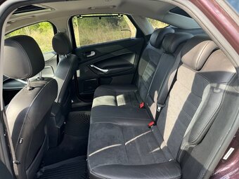 Ford Mondeo 2.0 TDCi DPF Titanium - 18