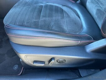 Ford Kuga 1.5TDCi ST Line-rv:2022--148tis km--AT 8-- - 18