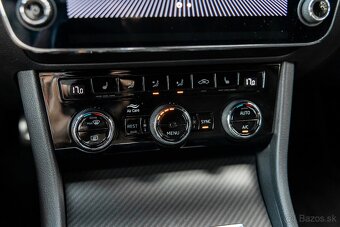 Superb Sedan SPORTLINE 2.0TDI DSG 4x4 - 18