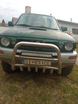 Nissan Terrano II - 18