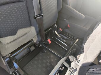 Opel Vivaro - 18