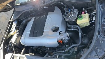 Audi Q7 3.0 TDI TipTronic Quattro - 18