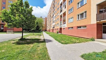 REZERVOVANE Na predaj trojizbový byt 72 m2 - sídl. Zapotôčky - 18