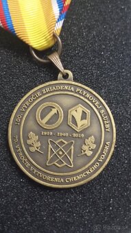 Medaily vojenské - 18