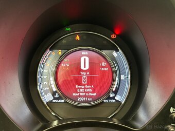 Fiat 500 HYBRID - 18