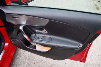 Mercedes-Benz A trieda 180d, 89 315 km, slov.majiteľ - 18