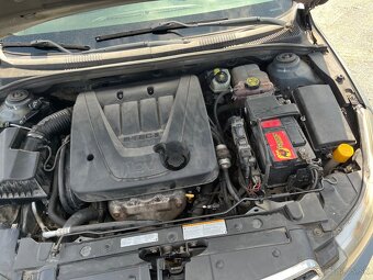 Chevrolet cruze 1.6 sedan 2009 - 18
