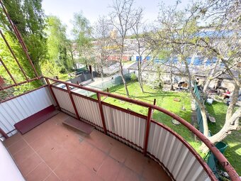 NA PREDAJ 3 IZB. BYT S BALKÓNOM, 78M2, CHEMICKÁ UL., BRATISL - 18
