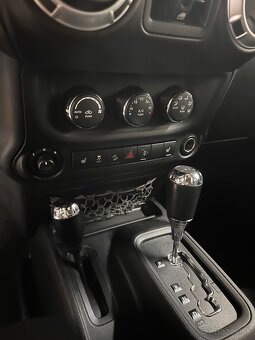 Jeep Wrangler 2.8 CRD Rubicon A/T - 18