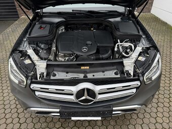 Mercedes-Benz GLC SUV 220 d 4MATIC A/T - 18