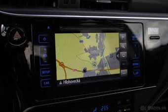 Toyota Corolla sedan 1.6 Ececutive - 18