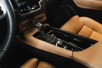 Volvo XC90 D5 Inscription AWD 173 kW - 18