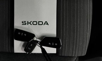 Škoda Superb 2.0TDI 142kW 4x4 Pano R19 - 18
