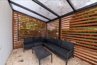 CHORVÁTSKO - Dom so štyrmi apartmánmi 100 m od mora - VRSI,  - 18