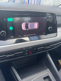 Volkswagen Golf 8 Variant 2.0 TDi DSG 85kW - 18