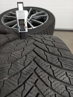BMW 3, 4 sada 18 Styling 780 zimní pneu 225/45 R18 TOP stav - 18