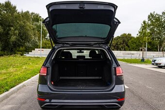 Volkswagen Golf Variant 1.6 TDI / AJ NA SPLÁTKY / PROTIÚČET - 18