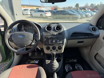 Ford Fiesta 1.3 Ambiente - 18