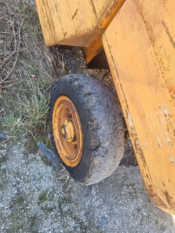 Vysokozdvižný vozík Yale - 18