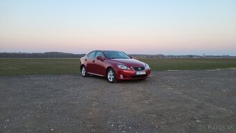 LEXUS IS250 A/T - 18