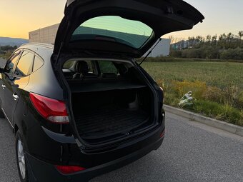 Hyundai ix35 2.0 CRDi 4x4 - 18