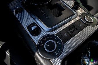 Volkswagen Touareg R50 5,0TDI V10 - 18