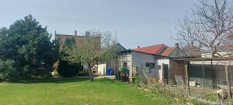 Čiastočne zrekonštruovaný, 5 izbový rodinný dom - 18