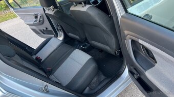 SKODA FABIA COMBI 2010 1.2 BENZIN 118000KM KUPENE NA SK - 18