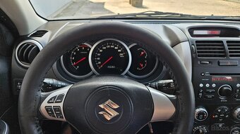 Suzuki Grand Vitara 1.9 DDiS - 18