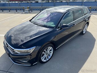 Predám  Volkswagen Passat Variant 2.0 TDI EVO Elegance DSG - 18