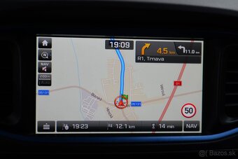 Hyundai Ioniq 1.6 HEV Style - 18