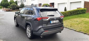 Toyota RAV4 2.5 Hybrid 4WD e- CVT - 18