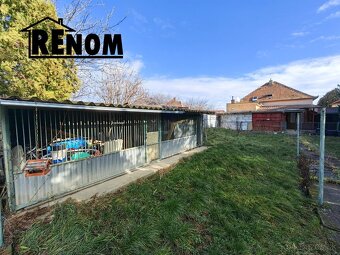 Rezervovaný // Rodinný dom na cca 9ár pozemku - 18