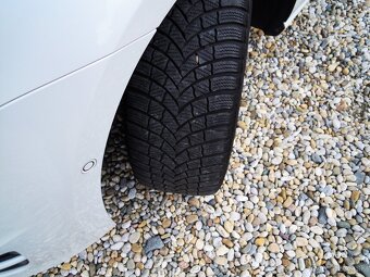 Volkswagen Golf, 1.4TSi COMFORTLINE-SERVIS-103KW - 18