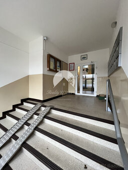 Reality KOMPLEX s.r.o. ponúka na PREDAJ krásny 2-izbový byt - 18