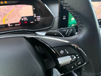 Skoda Octavia 2,0TDI DSG STYLE 2021 - 18