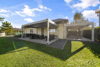 BOSEN | 4 izbový moderný dom s vírivkou, pozemok 627 m², Pen - 18