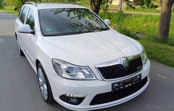 Škoda octavia combi RS.2.0TDI model 2012 navigacia top stav - 18