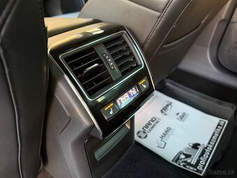 Superb Style Plus 1.8TSI DSG - 18