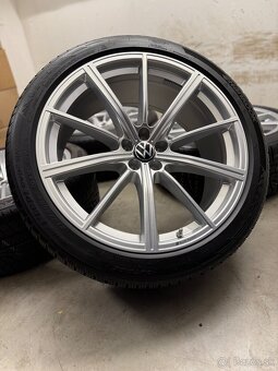 Zimná sada 5x112 R22 , 275/40/22 Audi RSQ8 / SQ8 / Q8 /Q7 - 18
